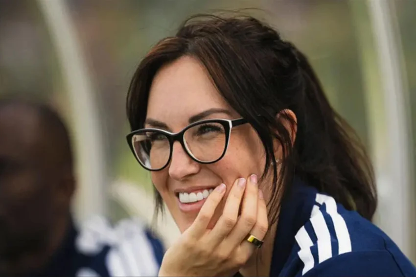 suzanne huurman - ilustrasi berita Dr. Suzanne Huurman, Satu-Satunya Kepala Medis Perempuan di Piala Dunia 2026