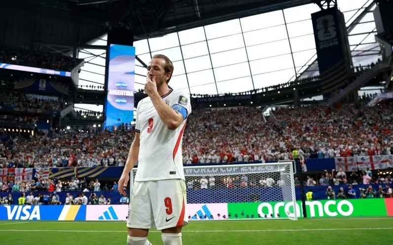 harry kane - ilustrasi berita Harry Kane Ukir Rekor Baru di Tengah Kekalahan Inggris dari Argentina