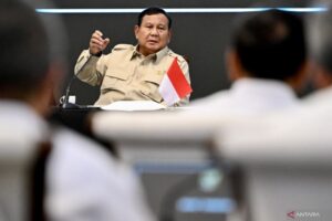 Ratas Putuskan KDKMP Offtaker Panen Petani dan Penyalur Bansos