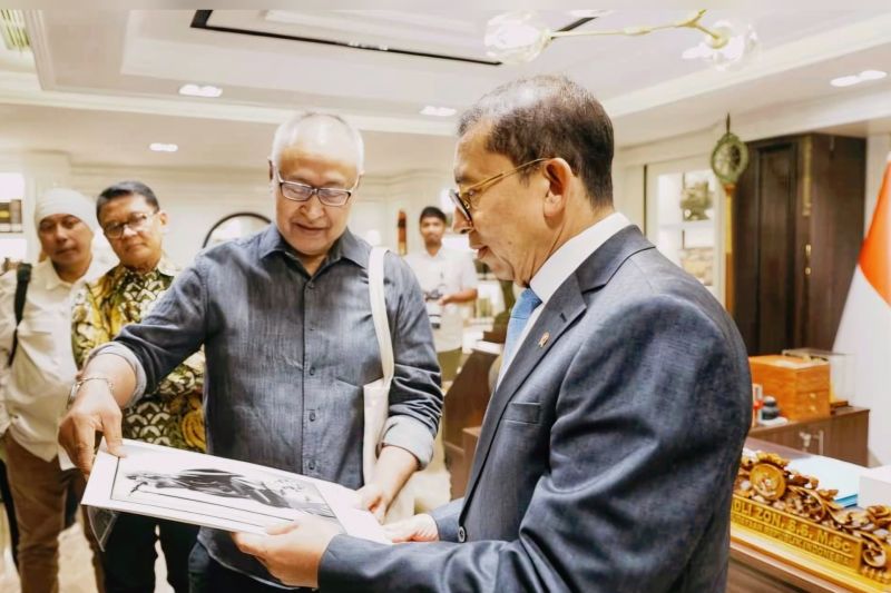 museum fotografi - ilustrasi berita Permintaan Teks Sumber: Museum Fotografi Jasa Raharja Semarang