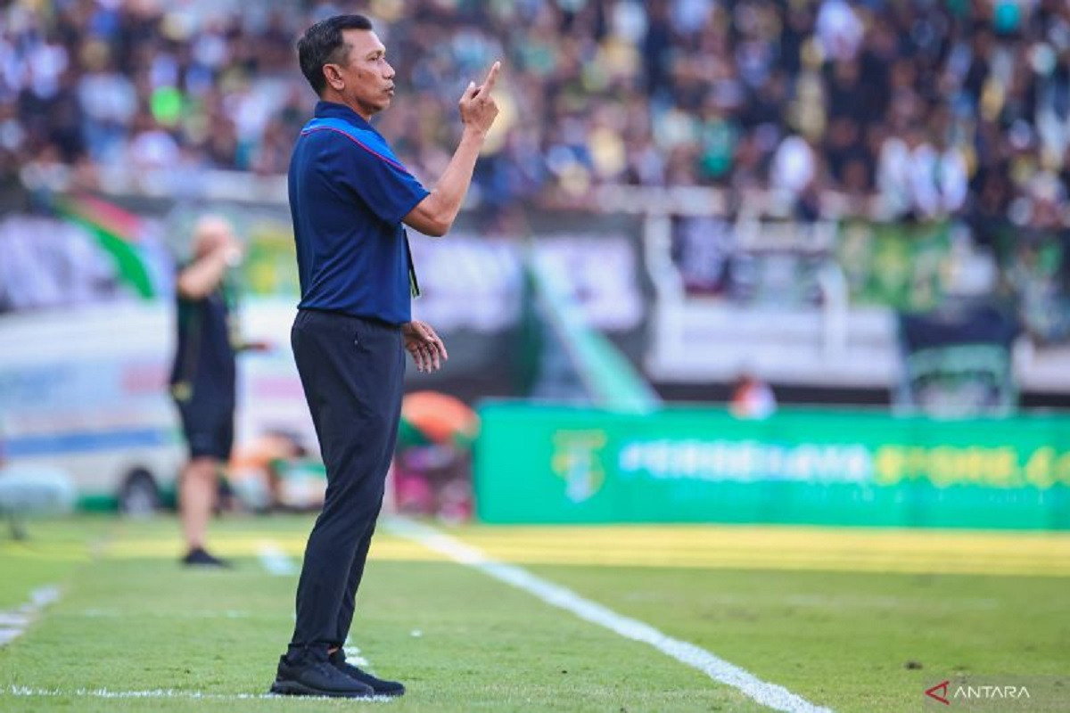 psis semarang - ilustrasi berita Widodo Bicara Peluang PSIS Semarang Promosi ke Liga 1 usai Imbang 2-2 di Surabaya