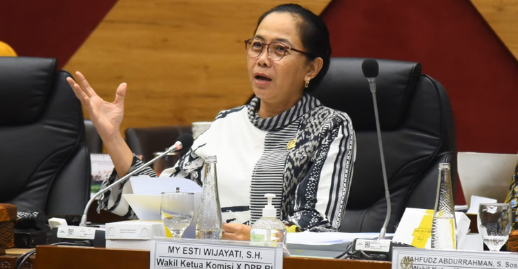 sosialisasi se 2026 - ilustrasi berita Komisi X: Sosialisasi SE 2026 Perlu Diperkuat karena Banyak Disinformasi di…