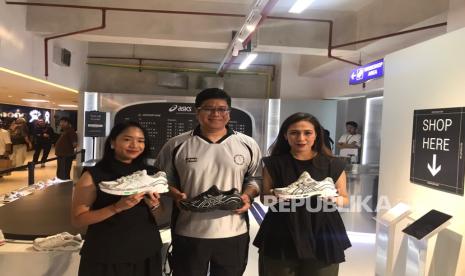 asics gel-stratus mc - ilustrasi berita Menyatukan Gaya dan Kenyamanan Lewat Inovasi ASICS Gel-Stratus MC